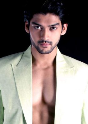 アディティア・レディス