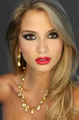 فرناندا كورينغو