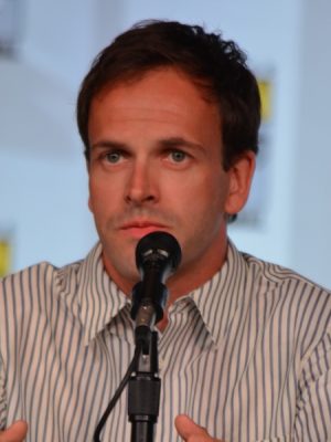 Jonny Lee Miller