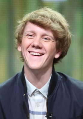 Josh Thomas