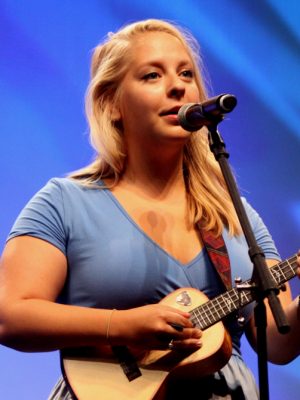 ジュリア・ヌネス