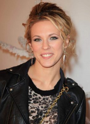 لوري (ممثلة)