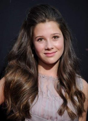 ناتاشا كاليس