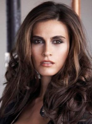 ナザニン・アフシン・ジャム