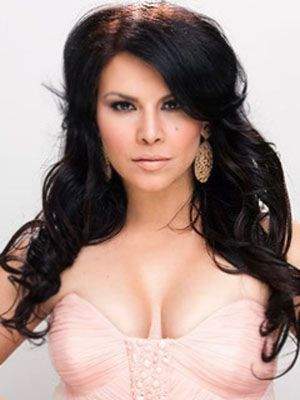 オルガ・タノン