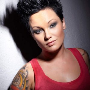 サラ・レーフグレン