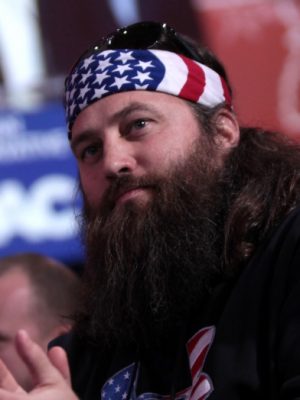 فيلي روبرتسون (كبير الإداريين التنفيذيين)