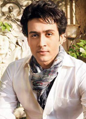 アディヤヤン・スマン