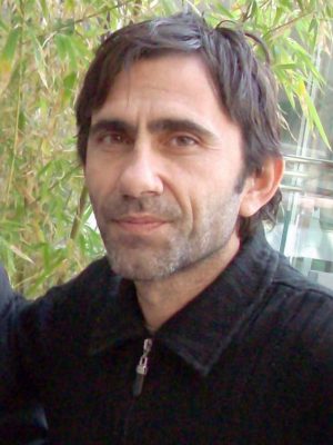 بيكر أسيكالين