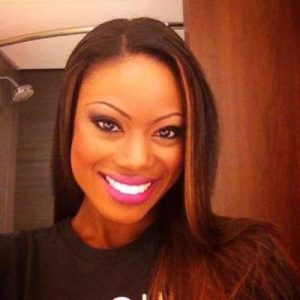 شاريثا ماكنزي