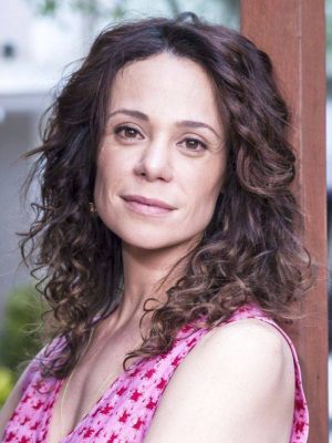 ג'וליה למרץ