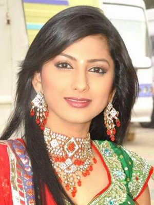 רוחה חסאבניס