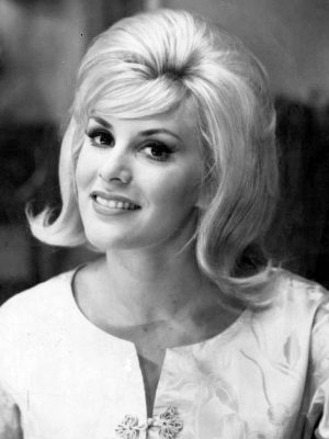 جون ويلكينسون (ممثلة)