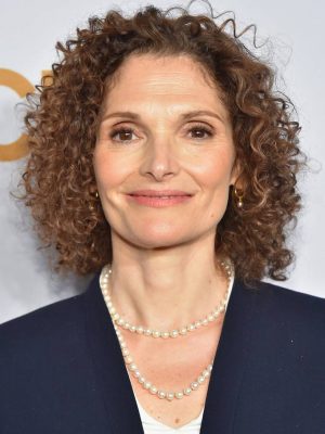 Mary Elizabeth Mastrantonio