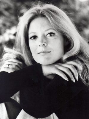 Meredith MacRae