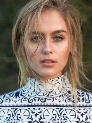 ステフ・クレア・スミス