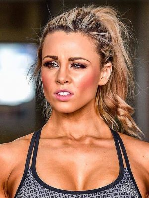 ステファニー・サンゾ