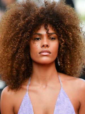 ティナ・クナキー