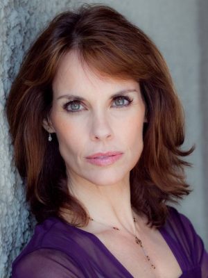 Alexandra Paul