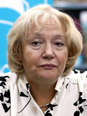 エレナ・サナエワ