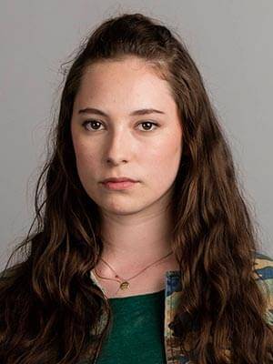 ルーシー・カーレス