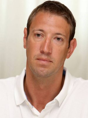 آلان برنارد (سباح)