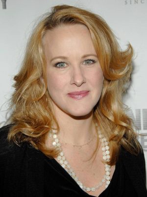 Katie Finneran