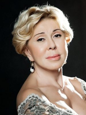 לובוב אוספנסקאיה