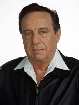 רוברטו גומז בולאניוס