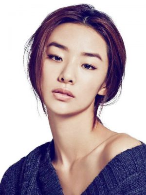 Stephanie Lee