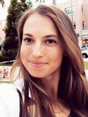 ユリア・プチンツェワ