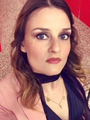 アイリーン フォルナシアリ