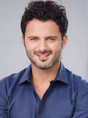 マリオ・エスピティア