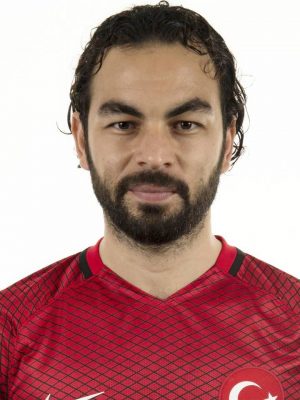 סלצ'וק אינאן