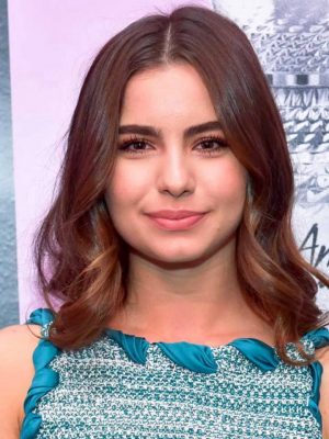 ויולטה קומישאן