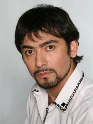 فرهاد محمودوف