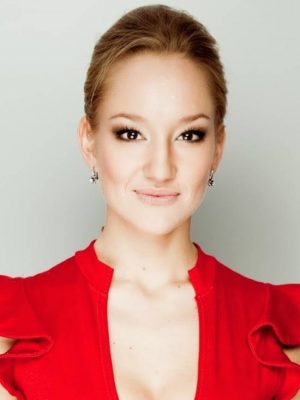 ポリーナシディヒナ