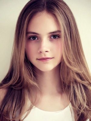 אמיליה ג'ונס