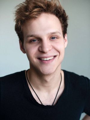 ダニルステクロフ