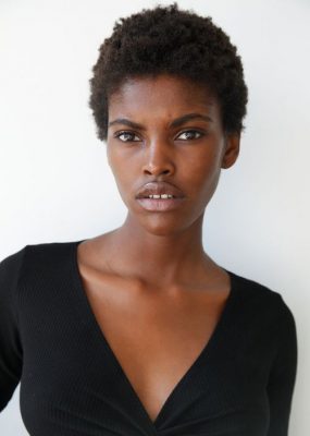 אמילנה אסטבאו