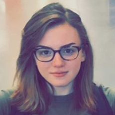 プピニア・スチュワート