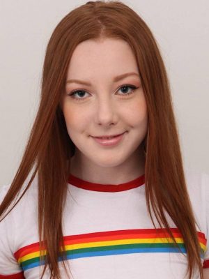 アンバー・アディス