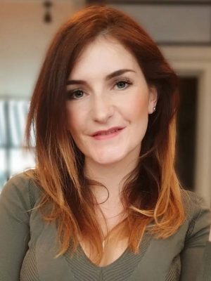 アドリーナ・ウィンターズ