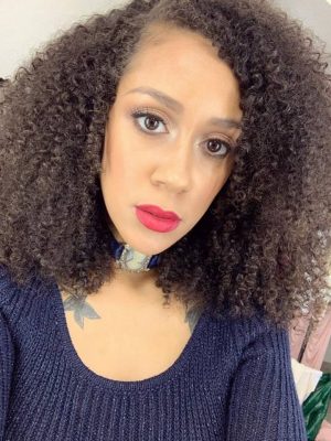 アリアナ・エイムズ