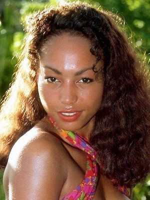 شارمين سنكلير