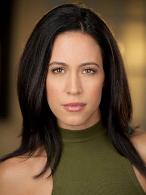 アンバー・リー・エッティンガー