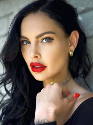 ティーラ・ラルー