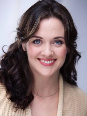 オリビア アラニア メイ