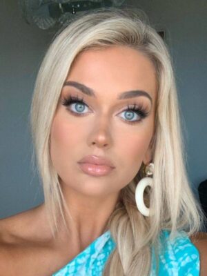 Savannah DeLane Morris