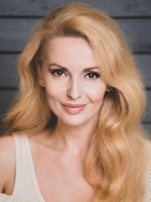 إيرينا بارينوفا